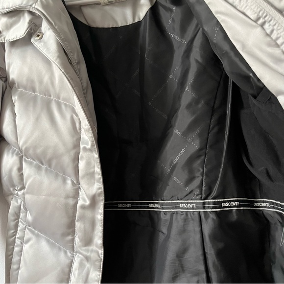 Descente Classic down puffer Winter/ski jacket size 6 silver - Picture 8 of 8